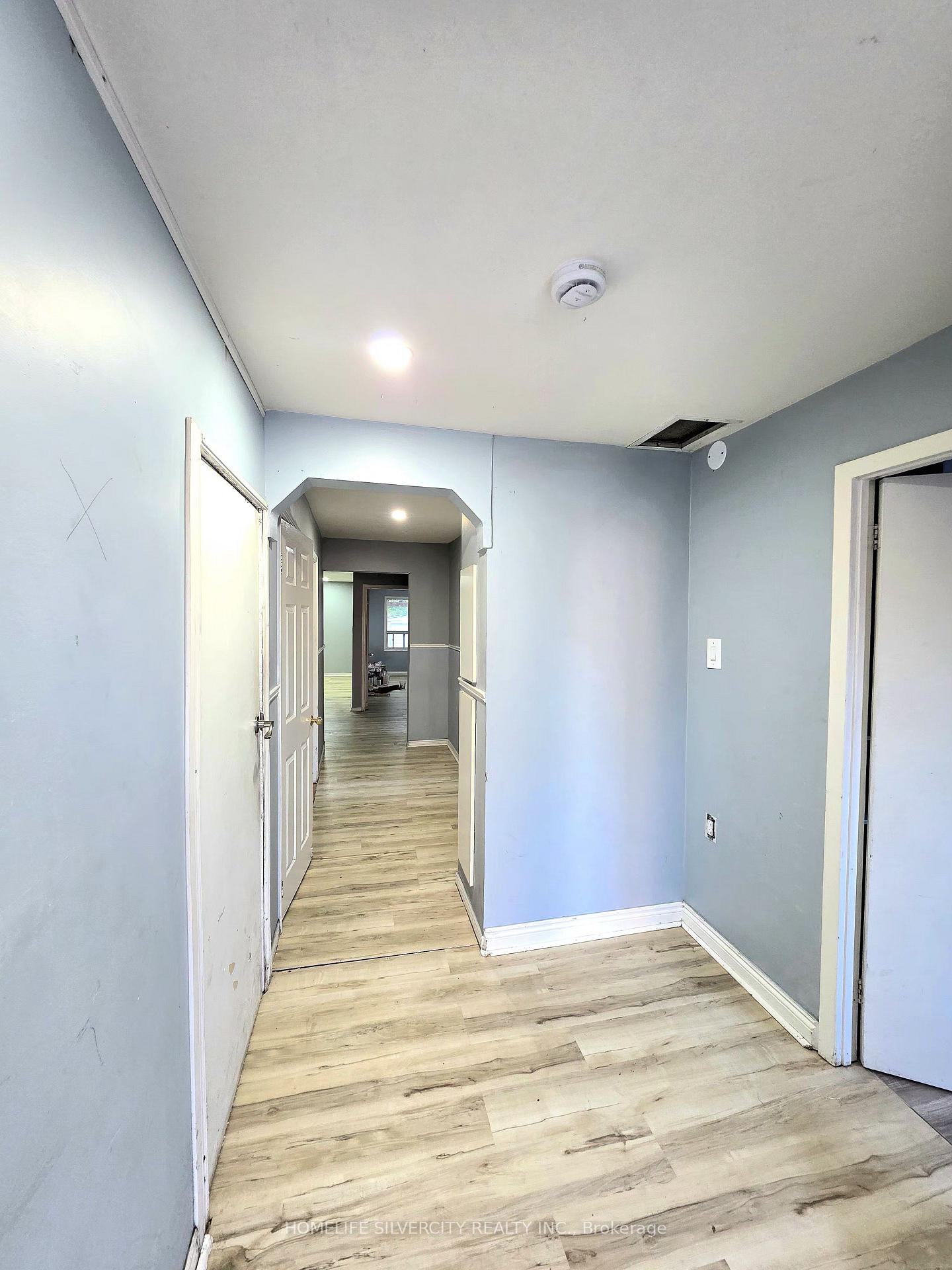 Photo 6 of 7178 Lancaster Avenue, Mississauga, Malton — HOMEH