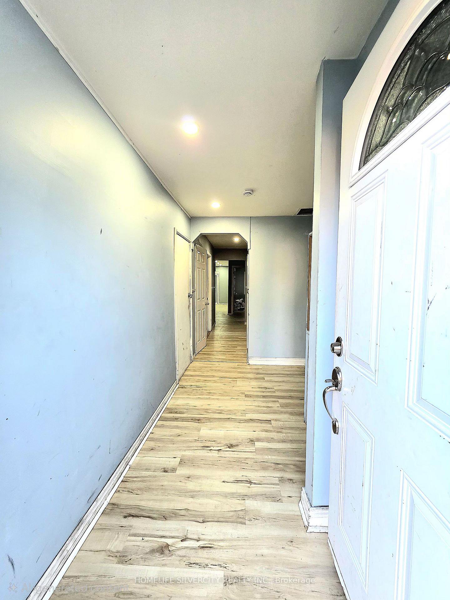 Photo 7 of 7178 Lancaster Avenue, Mississauga, Malton — HOMEH