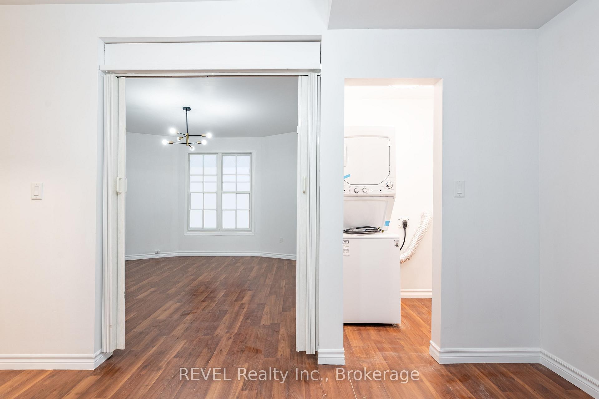 Photo 5 of Unit Main, 4762 Kincaid Place, Niagara Falls, Downtown — HOMEH