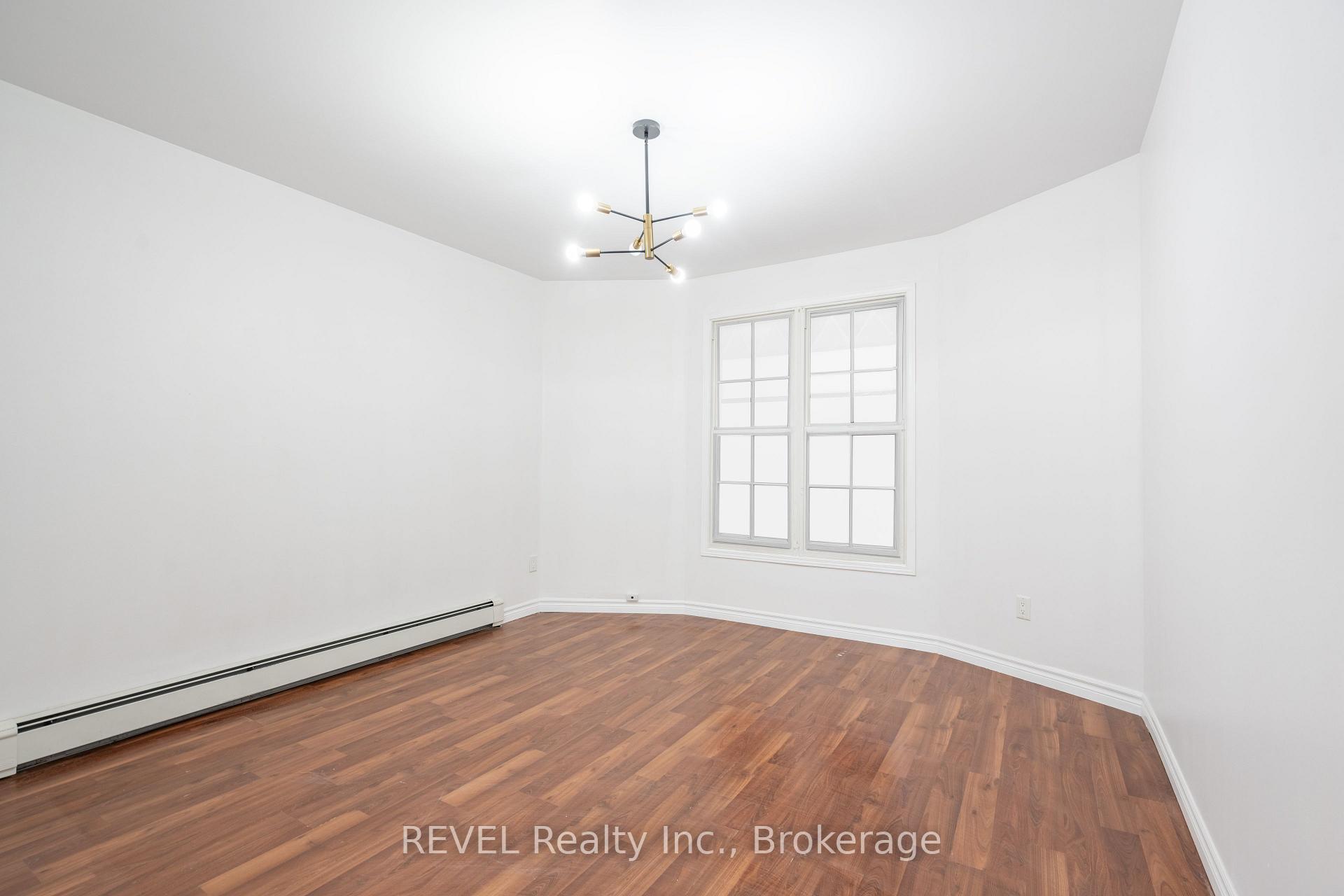 Photo 8 of Unit Main, 4762 Kincaid Place, Niagara Falls, Downtown — HOMEH