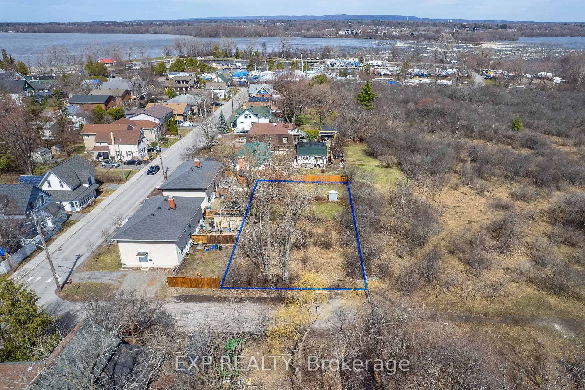 Photo 9 of 2723 Rowatt Street, Ottawa, Britannia — HOMEH