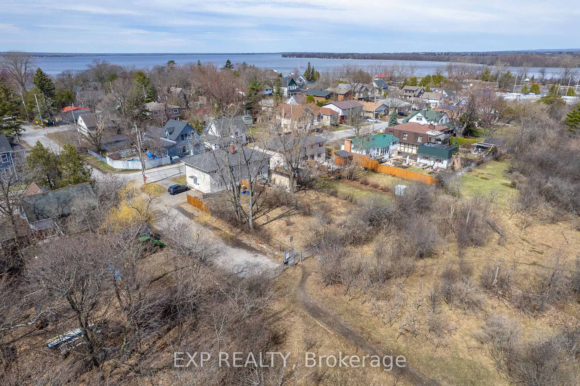 Photo 13 of 2723 Rowatt Street, Ottawa, Britannia — HOMEH