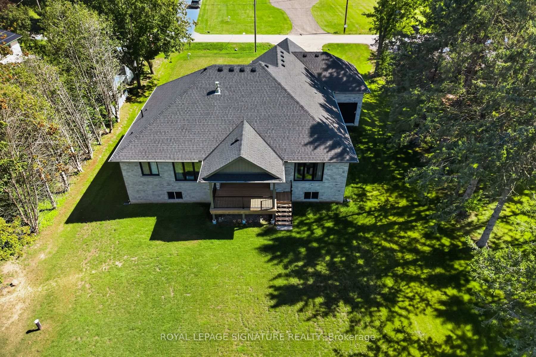 Photo 3 of 3 Kings Lane, Brant, Brantford Twp — HOMEH