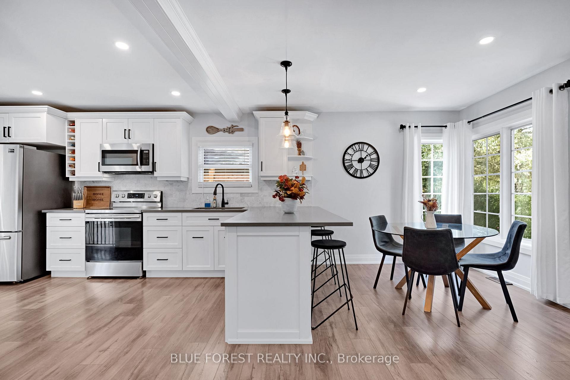 Photo 15 of 583 Mapledale Avenue, London, North G — HOMEH