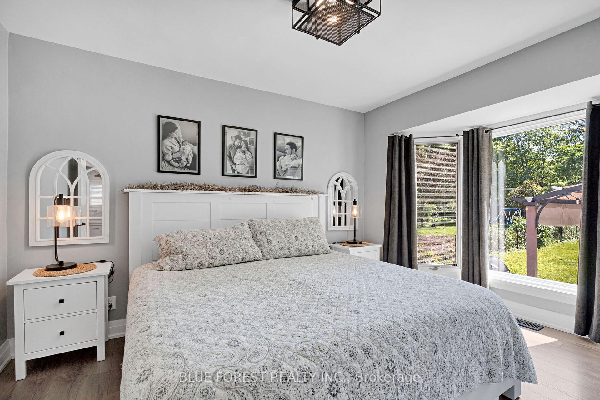Photo 21 of 583 Mapledale Avenue, London, North G — HOMEH