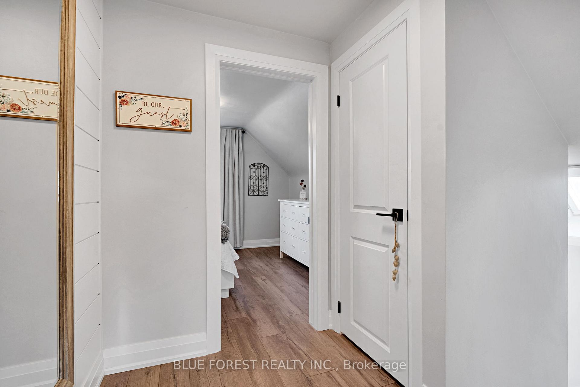 Photo 25 of 583 Mapledale Avenue, London, North G — HOMEH