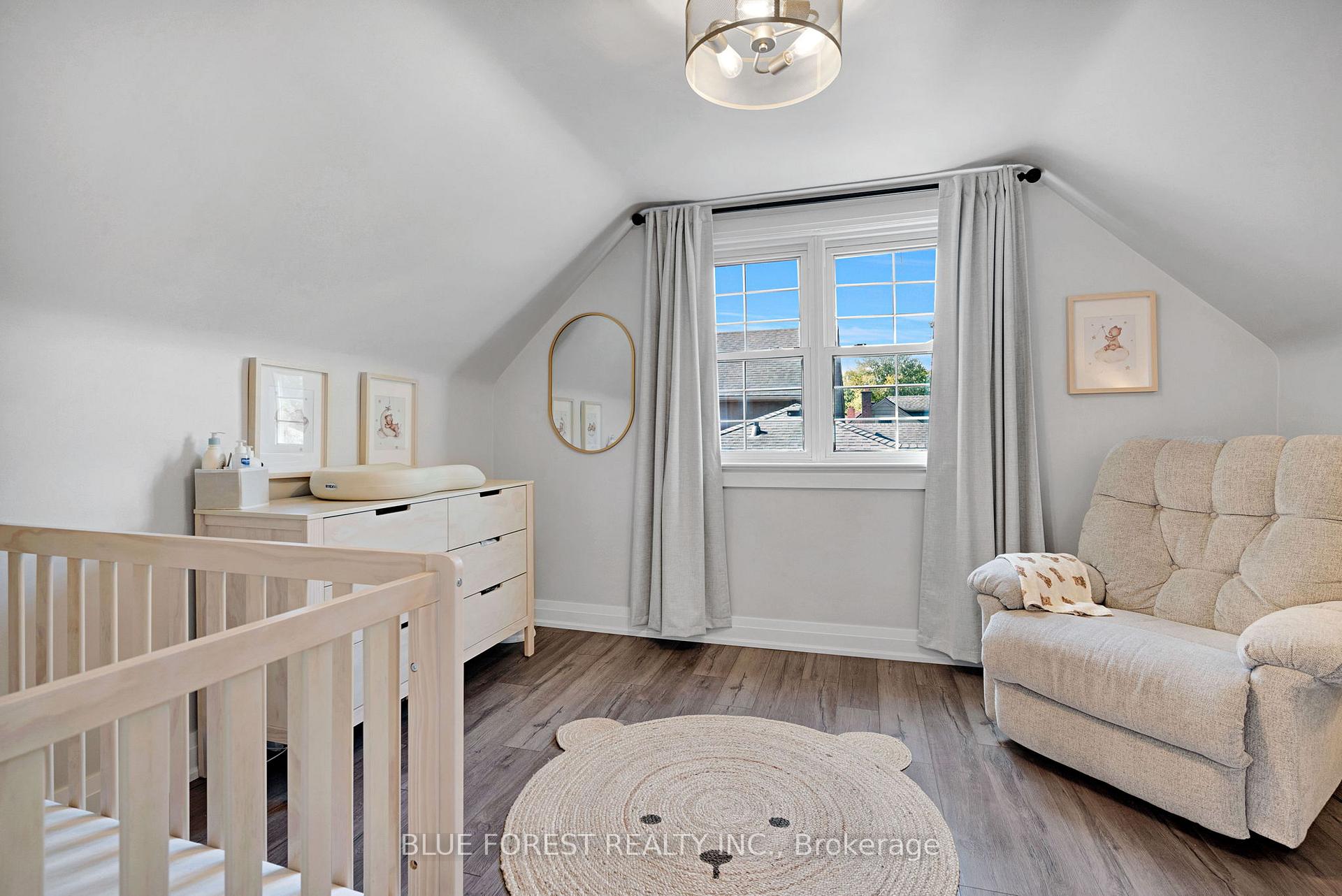 Photo 27 of 583 Mapledale Avenue, London, North G — HOMEH