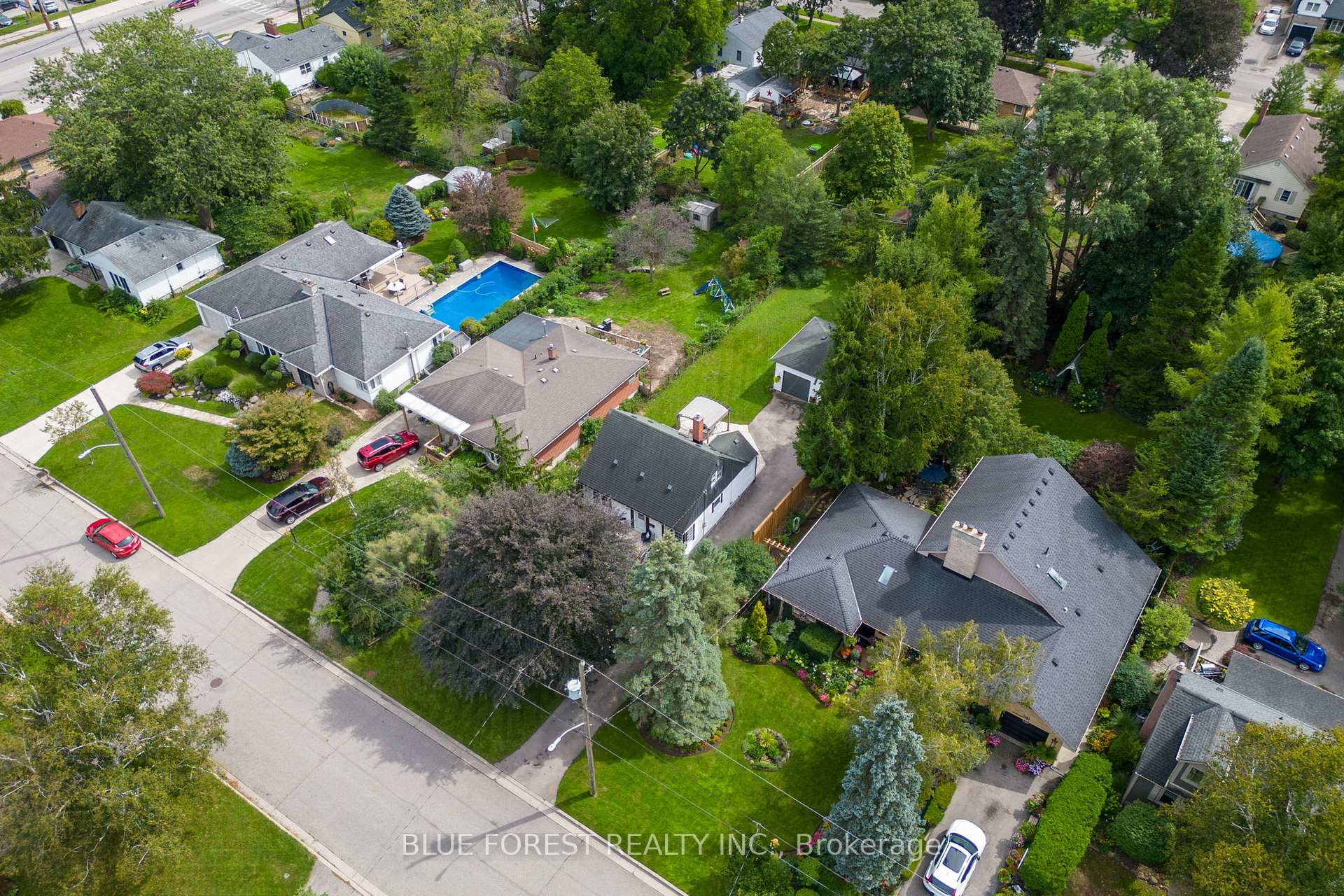 Photo 46 of 583 Mapledale Avenue, London, North G — HOMEH