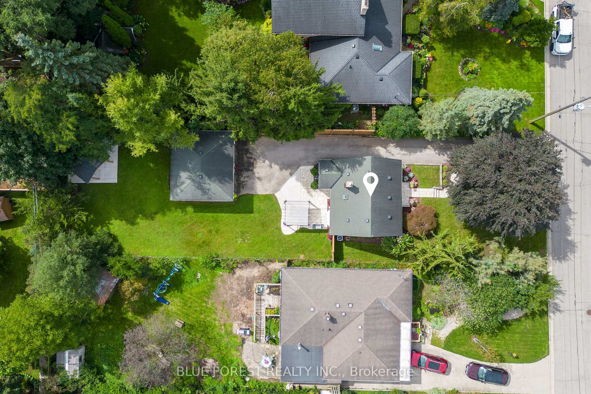 Photo 48 of 583 Mapledale Avenue, London, North G — HOMEH