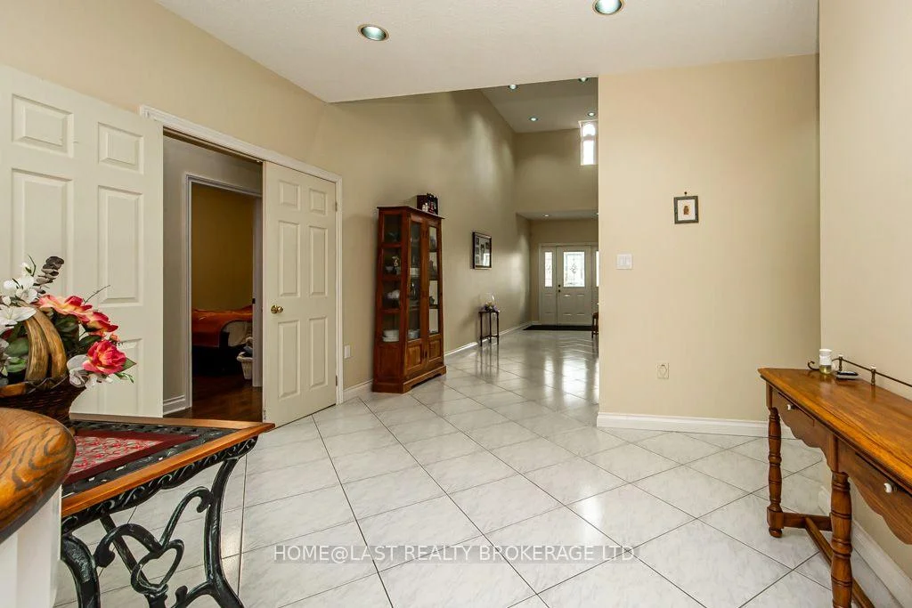 Photo 7 of 29 Conlins Road, Scarborough, Highland Creek — HOMEH