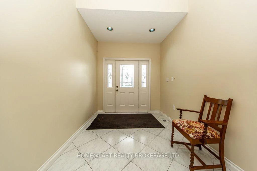 Photo 9 of 29 Conlins Road, Scarborough, Highland Creek — HOMEH