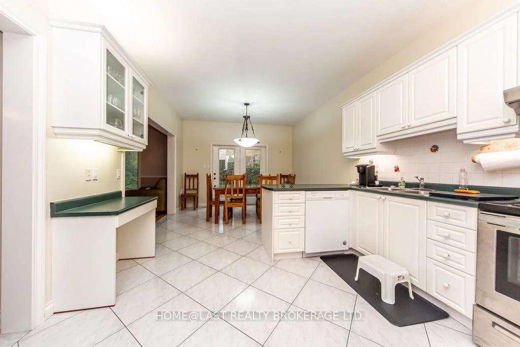 Photo 15 of 29 Conlins Road, Scarborough, Highland Creek — HOMEH