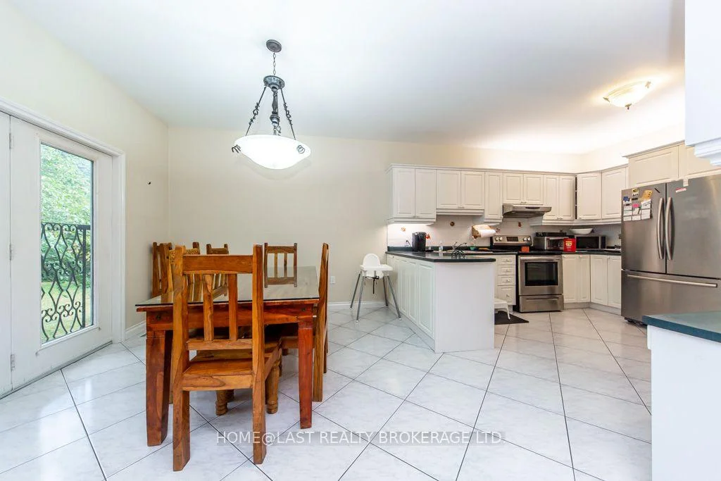 Photo 16 of 29 Conlins Road, Scarborough, Highland Creek — HOMEH