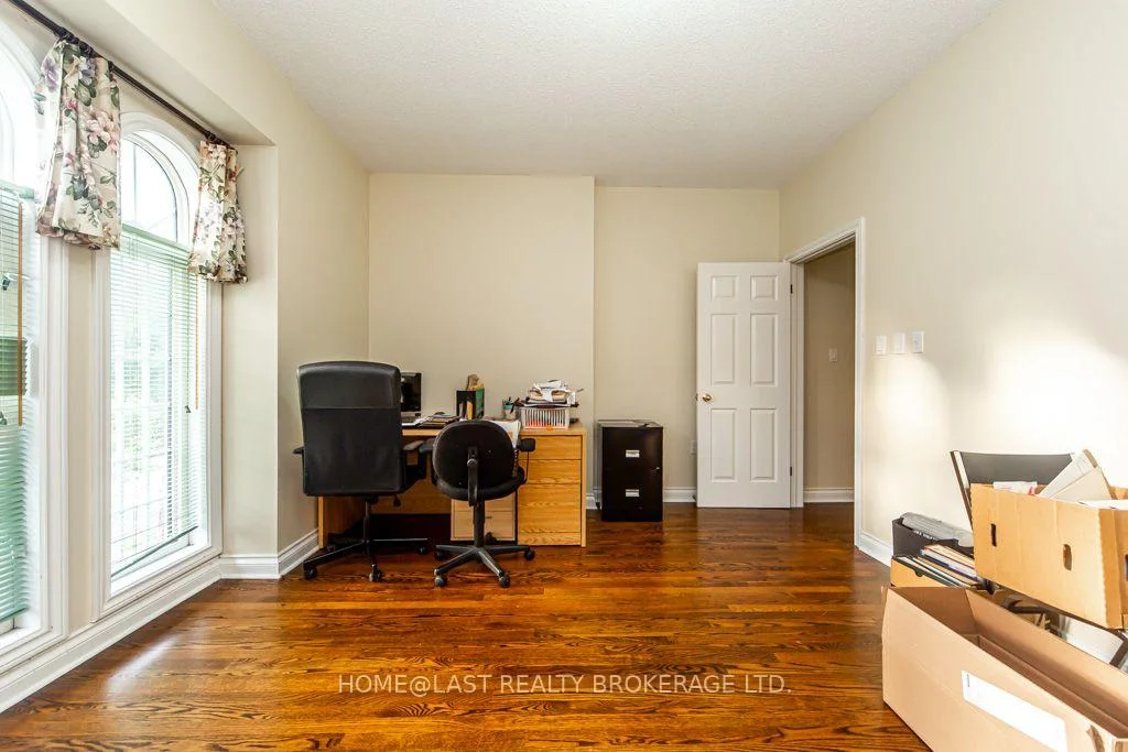 Photo 28 of 29 Conlins Road, Scarborough, Highland Creek — HOMEH