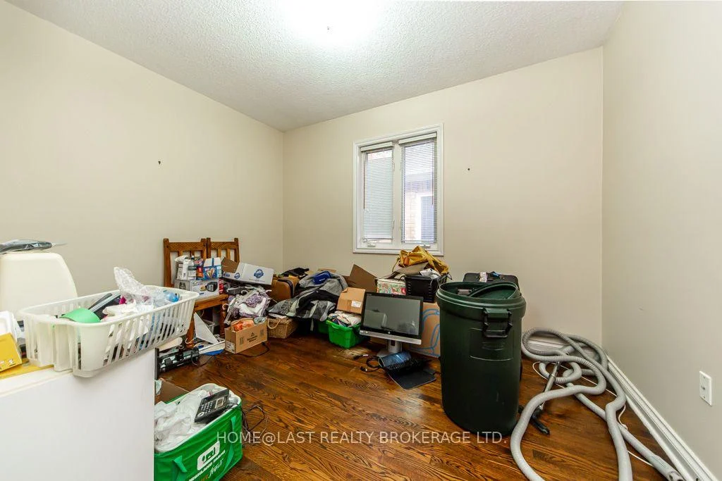 Photo 32 of 29 Conlins Road, Scarborough, Highland Creek — HOMEH