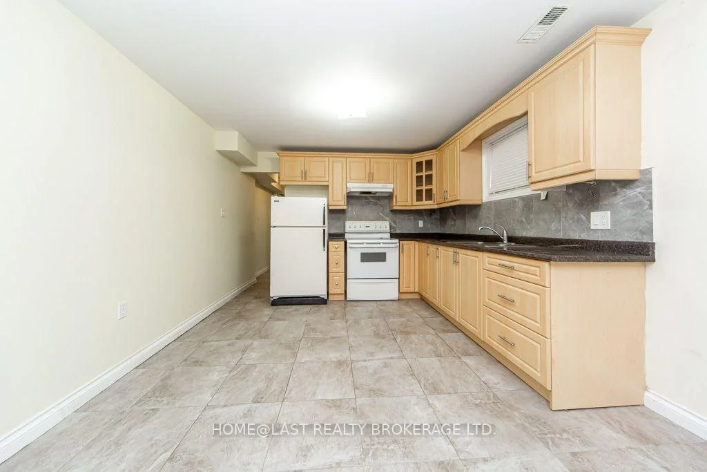 Photo 43 of 29 Conlins Road, Scarborough, Highland Creek — HOMEH