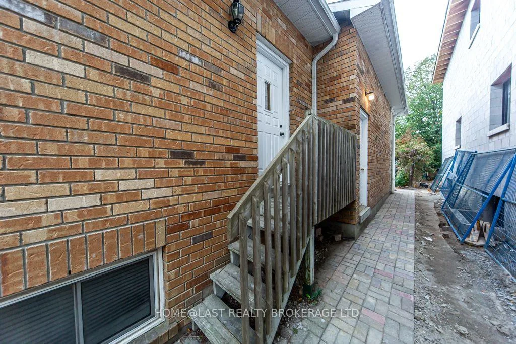 Photo 49 of 29 Conlins Road, Scarborough, Highland Creek — HOMEH