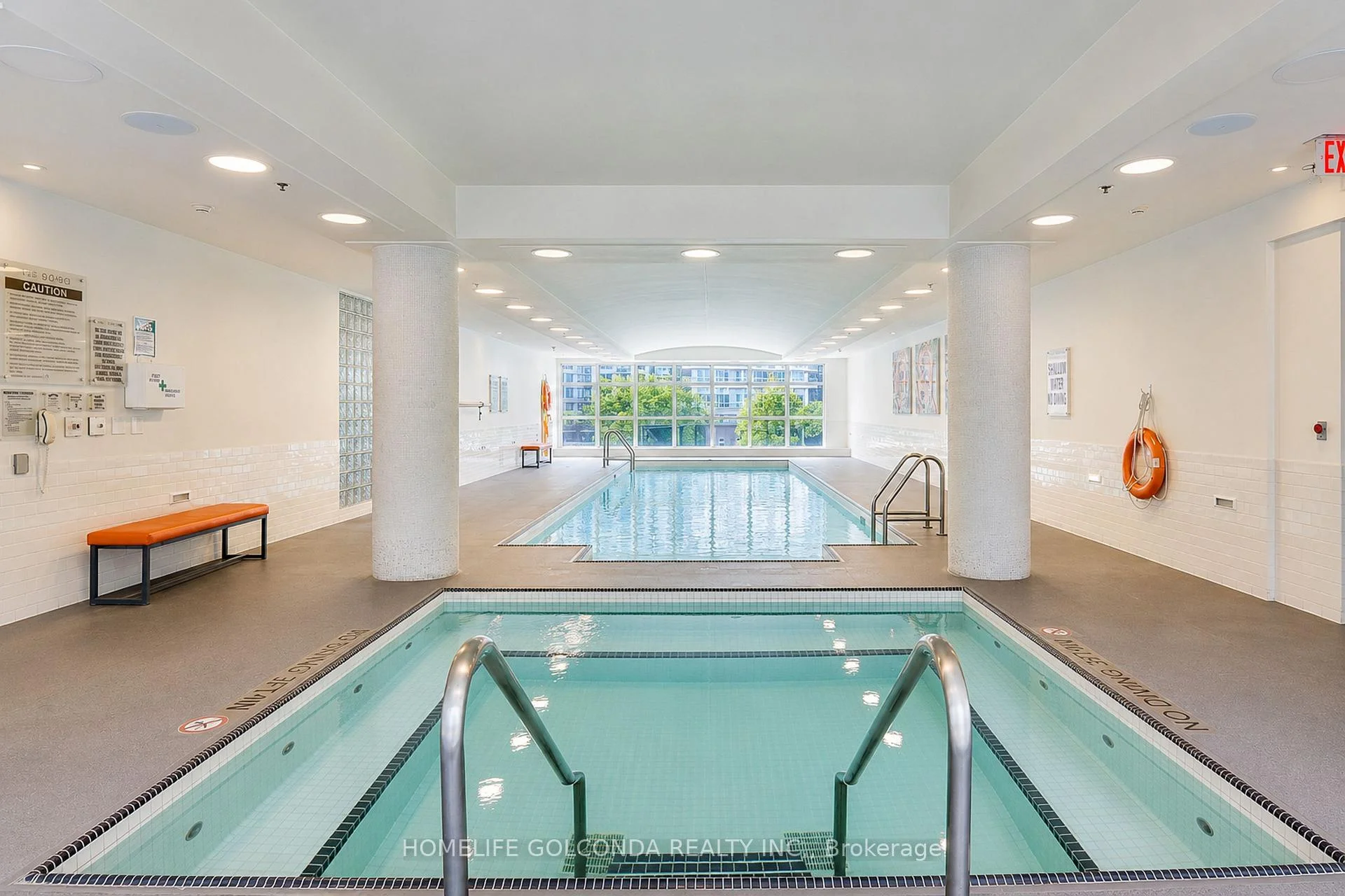 Photo 3 of Unit 1127, 36 Blue Jays Way, Toronto, Waterfront Communities — HOMEH