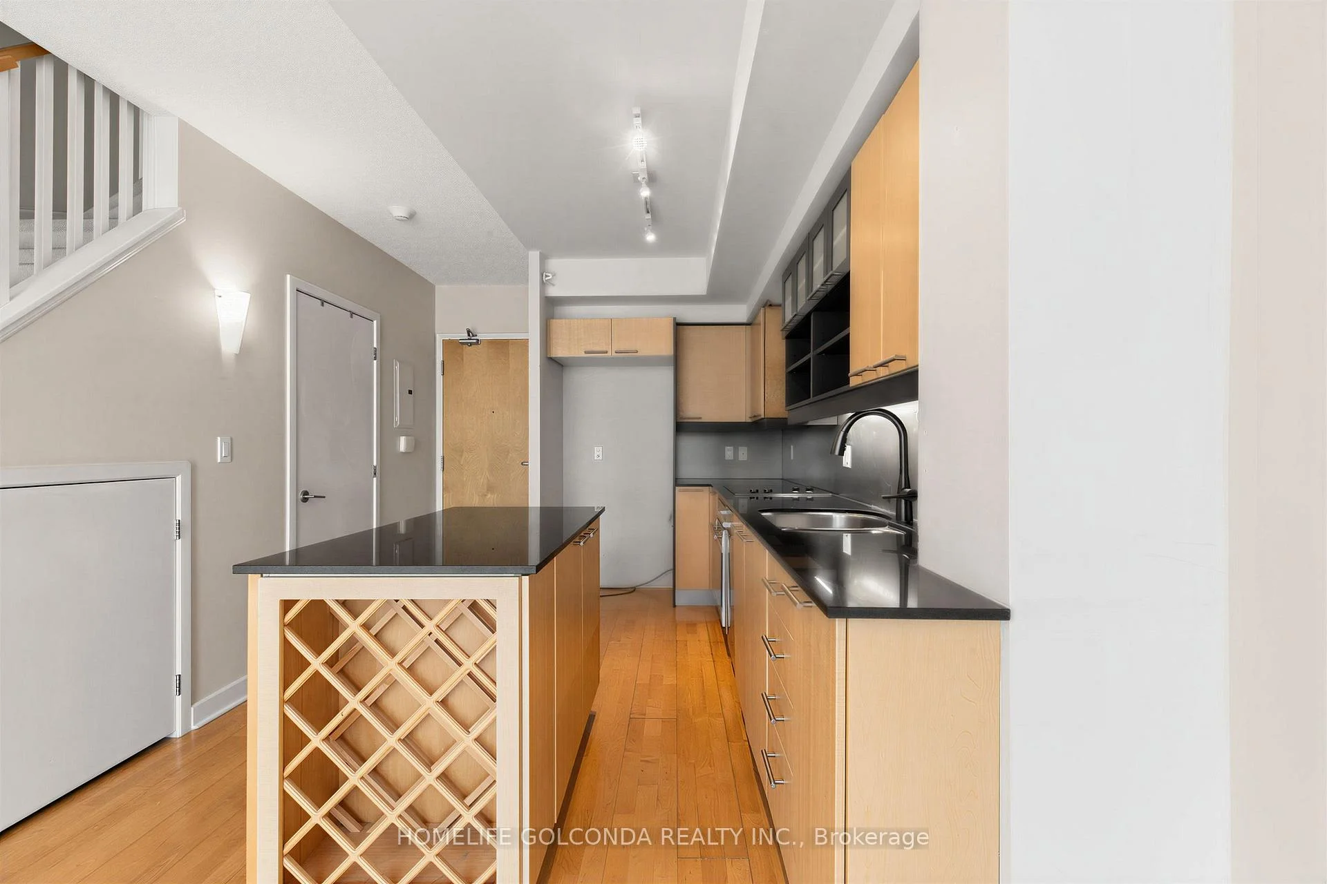 Photo 9 of Unit 1127, 36 Blue Jays Way, Toronto, Waterfront Communities — HOMEH
