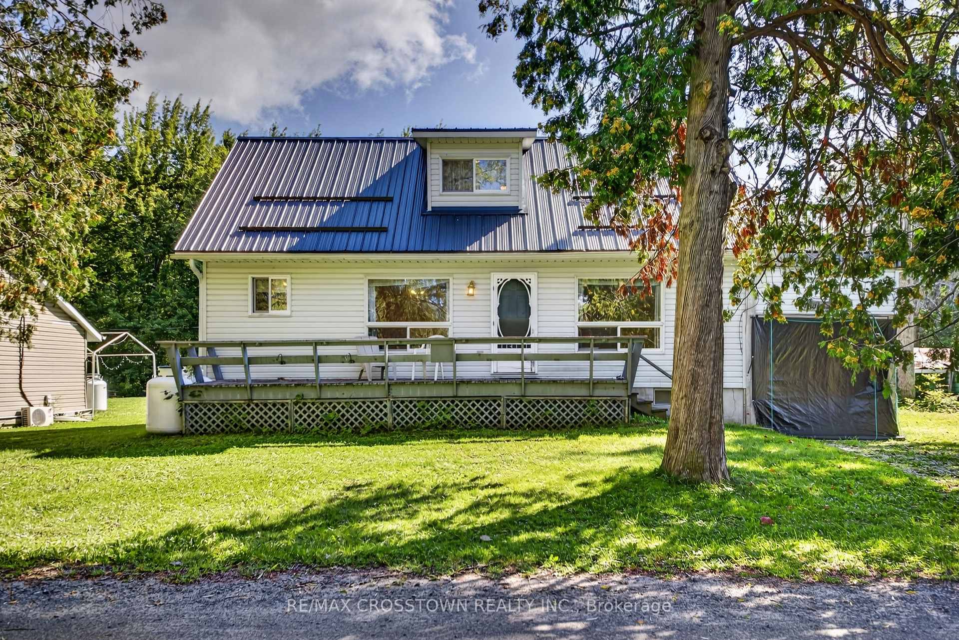 Photo 5 of 1006 Bea Dale Lane, Gravenhurst, Morrison — HOMEH