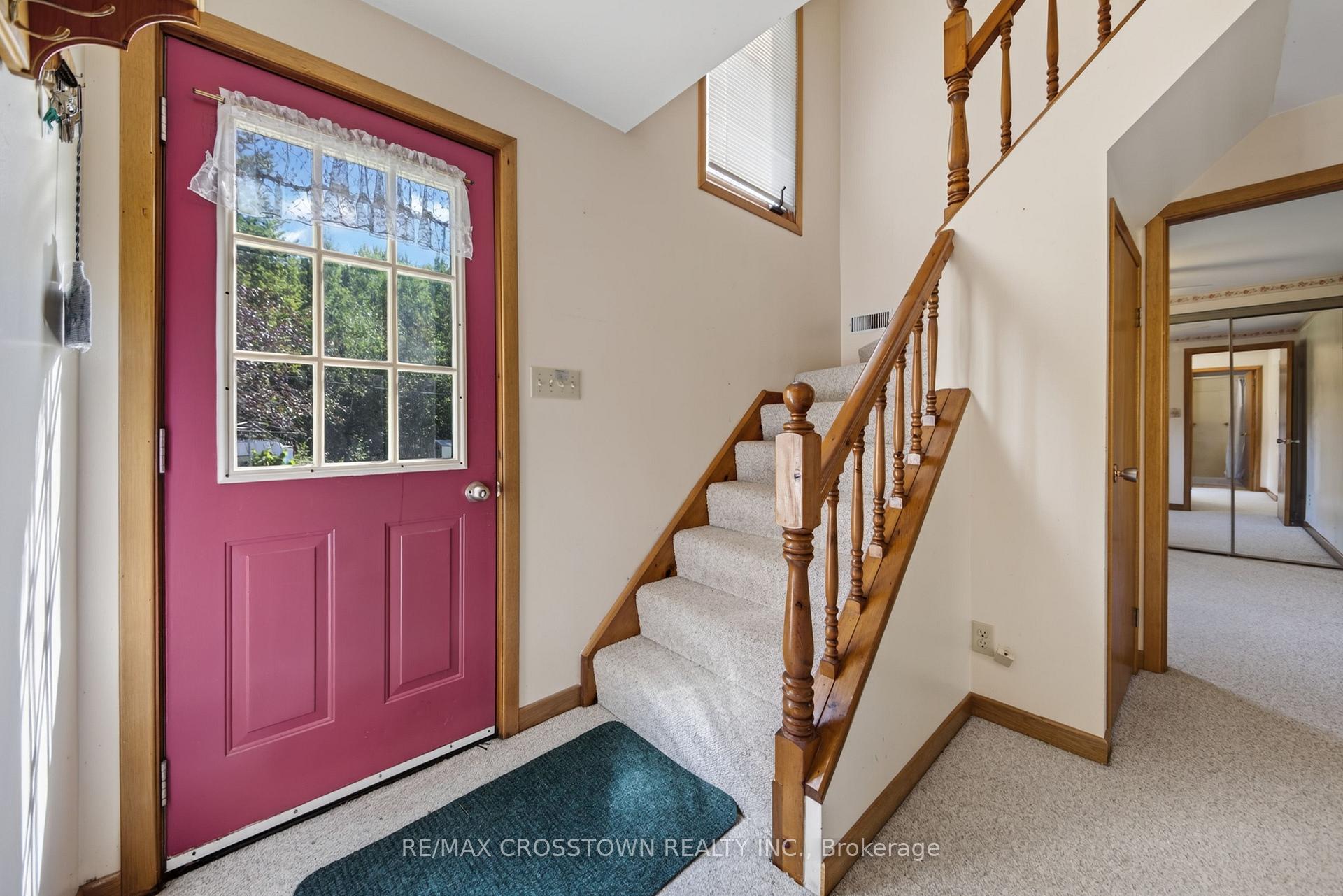 Photo 8 of 1006 Bea Dale Lane, Gravenhurst, Morrison — HOMEH