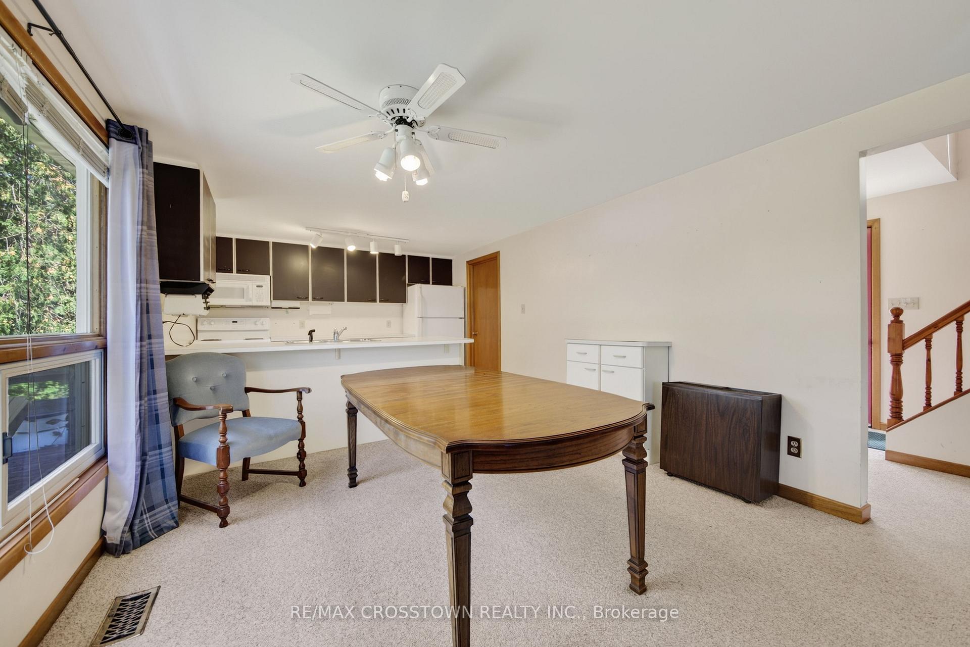 Photo 12 of 1006 Bea Dale Lane, Gravenhurst, Morrison — HOMEH