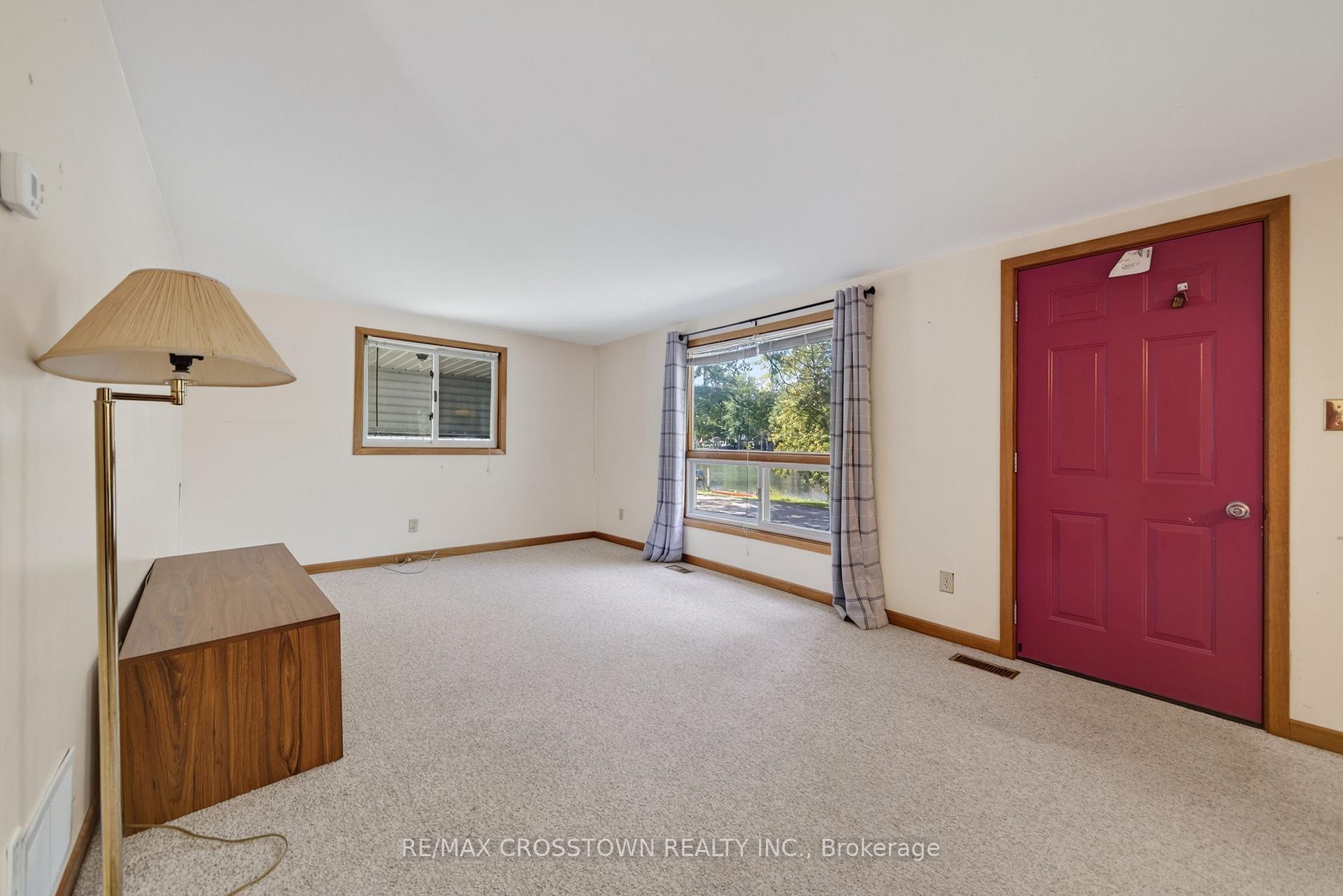 Photo 11 of 1006 Bea Dale Lane, Gravenhurst, Morrison — HOMEH