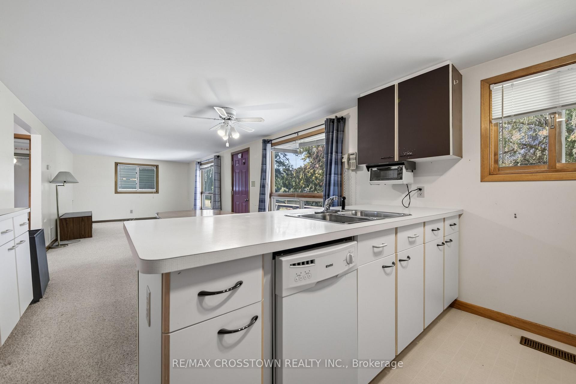 Photo 19 of 1006 Bea Dale Lane, Gravenhurst, Morrison — HOMEH