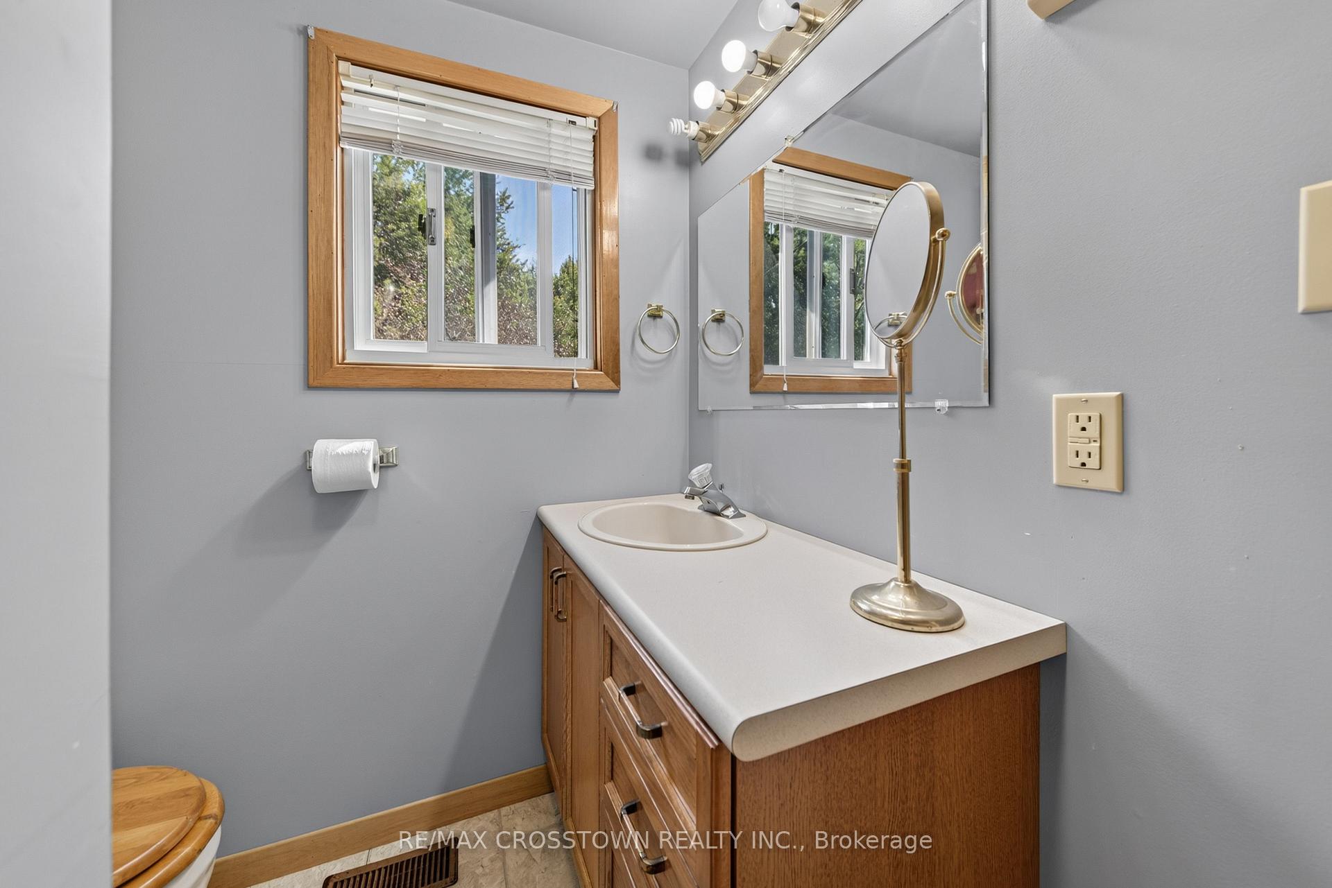 Photo 29 of 1006 Bea Dale Lane, Gravenhurst, Morrison — HOMEH