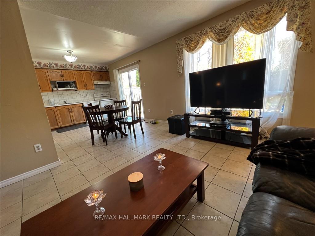 Photo 7 of 108 Broughton Avenue, Hamilton, Broughton — HOMEH
