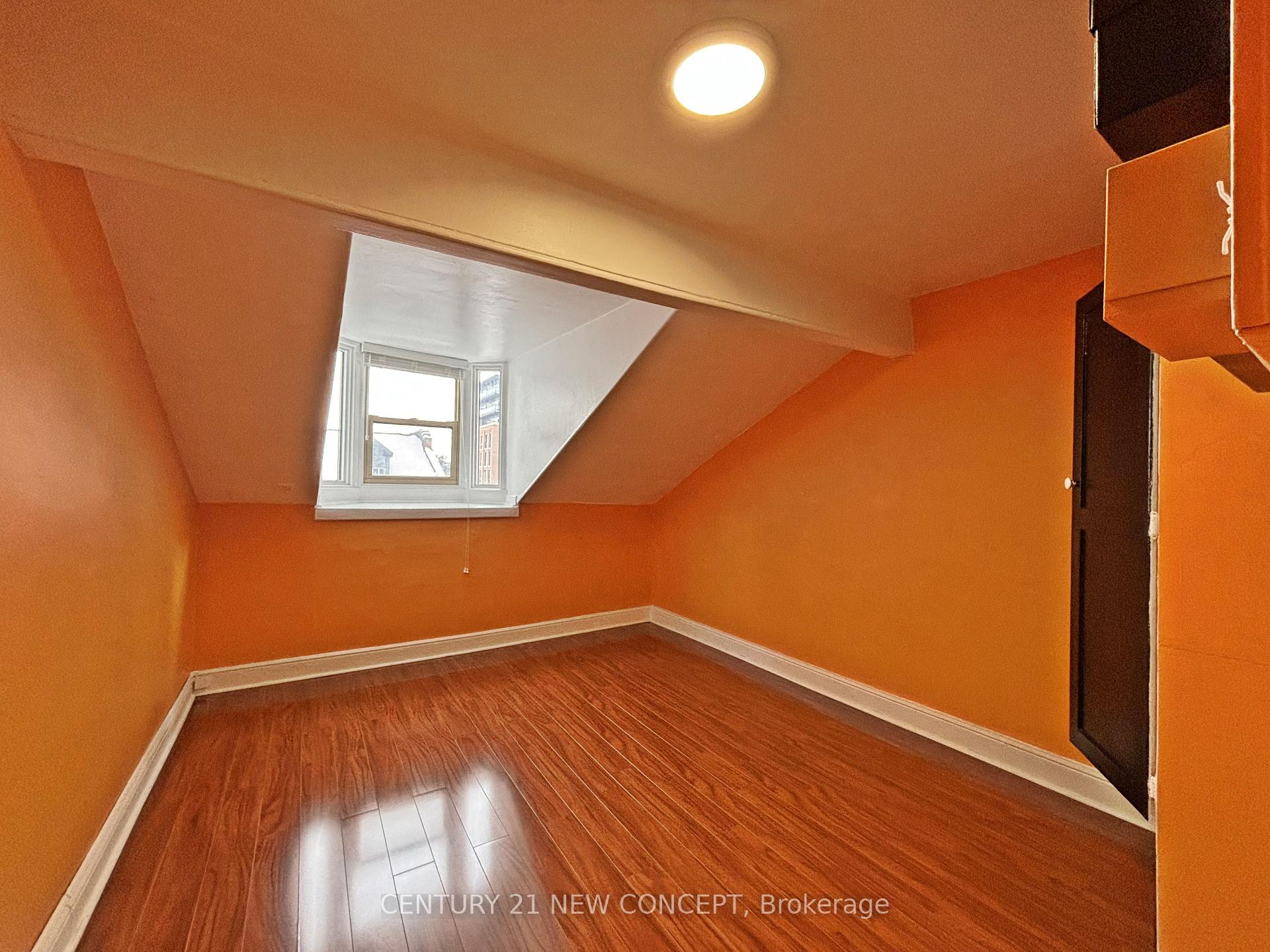 Photo 22 of 146 James Street S, Hamilton, Durand — HOMEH
