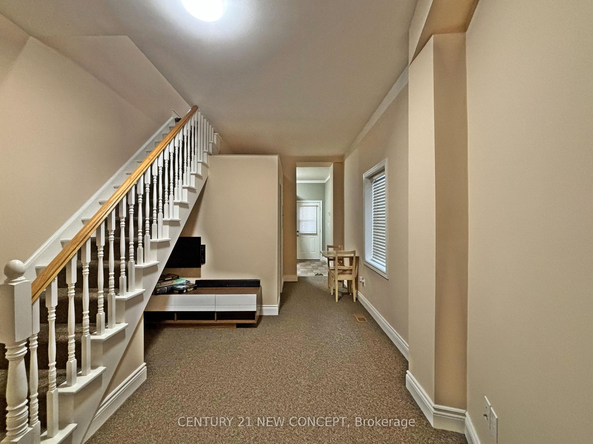 Photo 30 of 146 James Street S, Hamilton, Durand — HOMEH