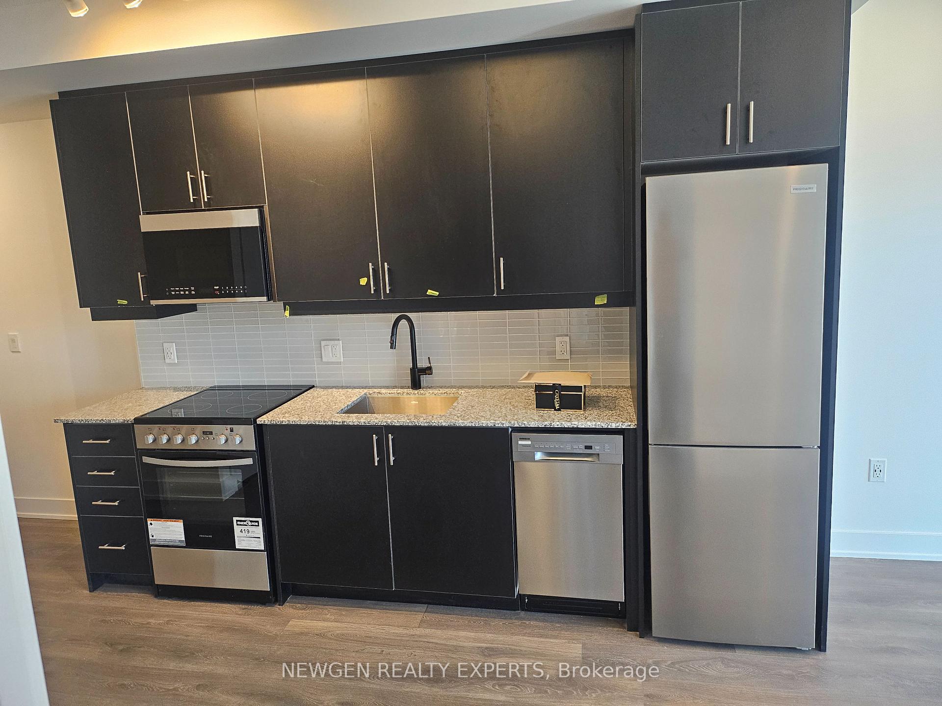 Photo 1 of Unit 221, 2333 Khalsa Gate, Oakville, Westmount — HOMEH