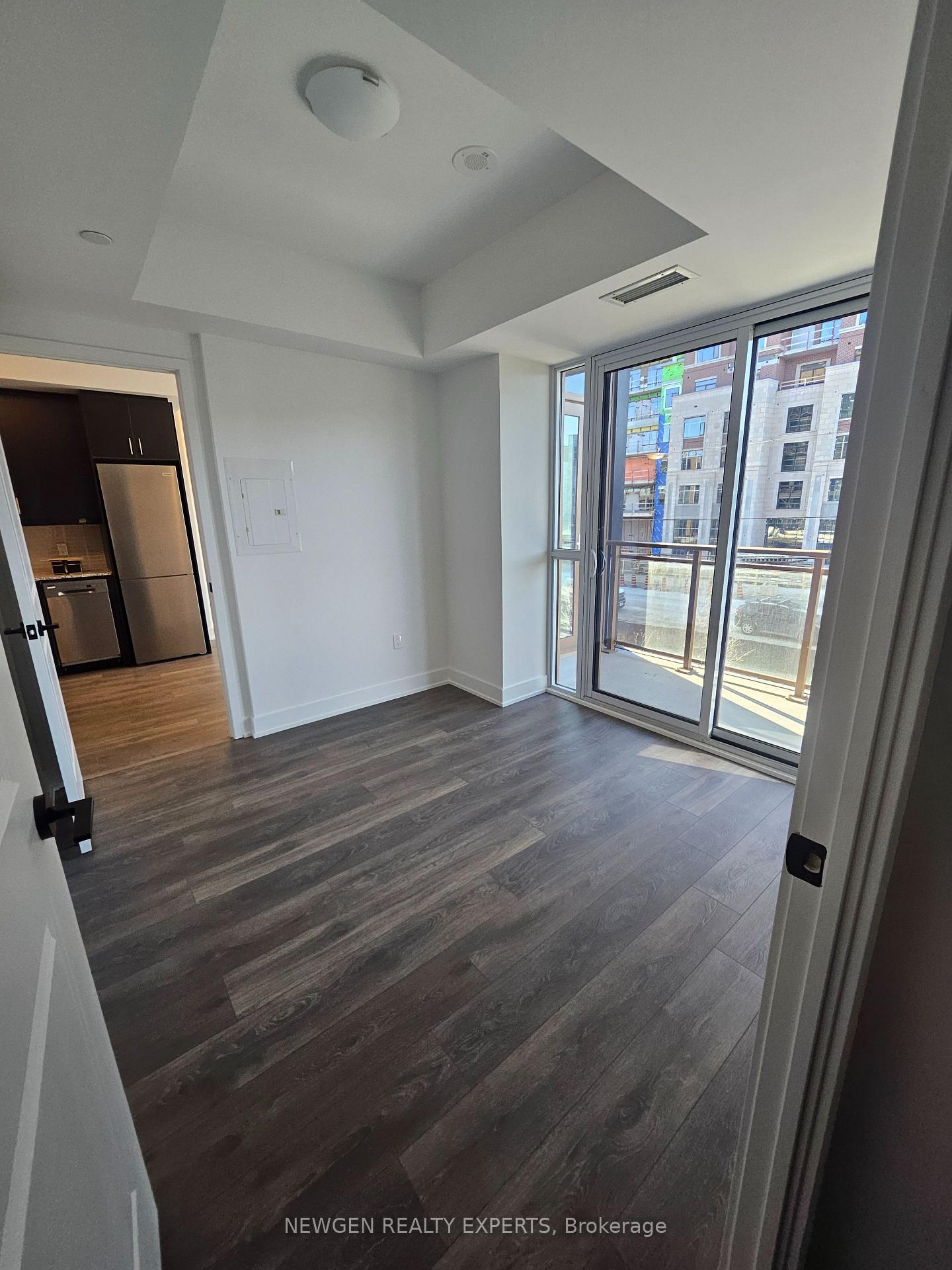 Photo 6 of Unit 221, 2333 Khalsa Gate, Oakville, Westmount — HOMEH