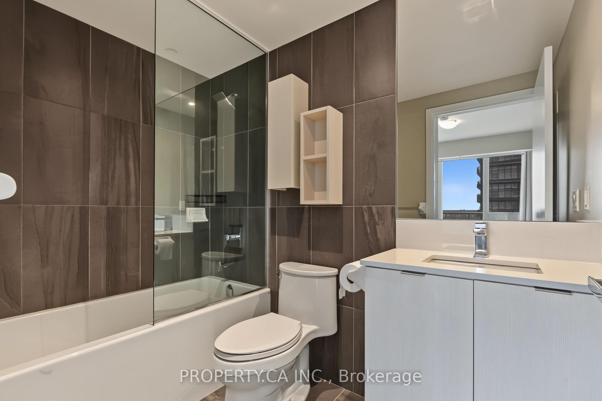 Photo 13 of Unit 3011, 99 Broadway Avenue, Toronto, Mount Pleasant West — HOMEH