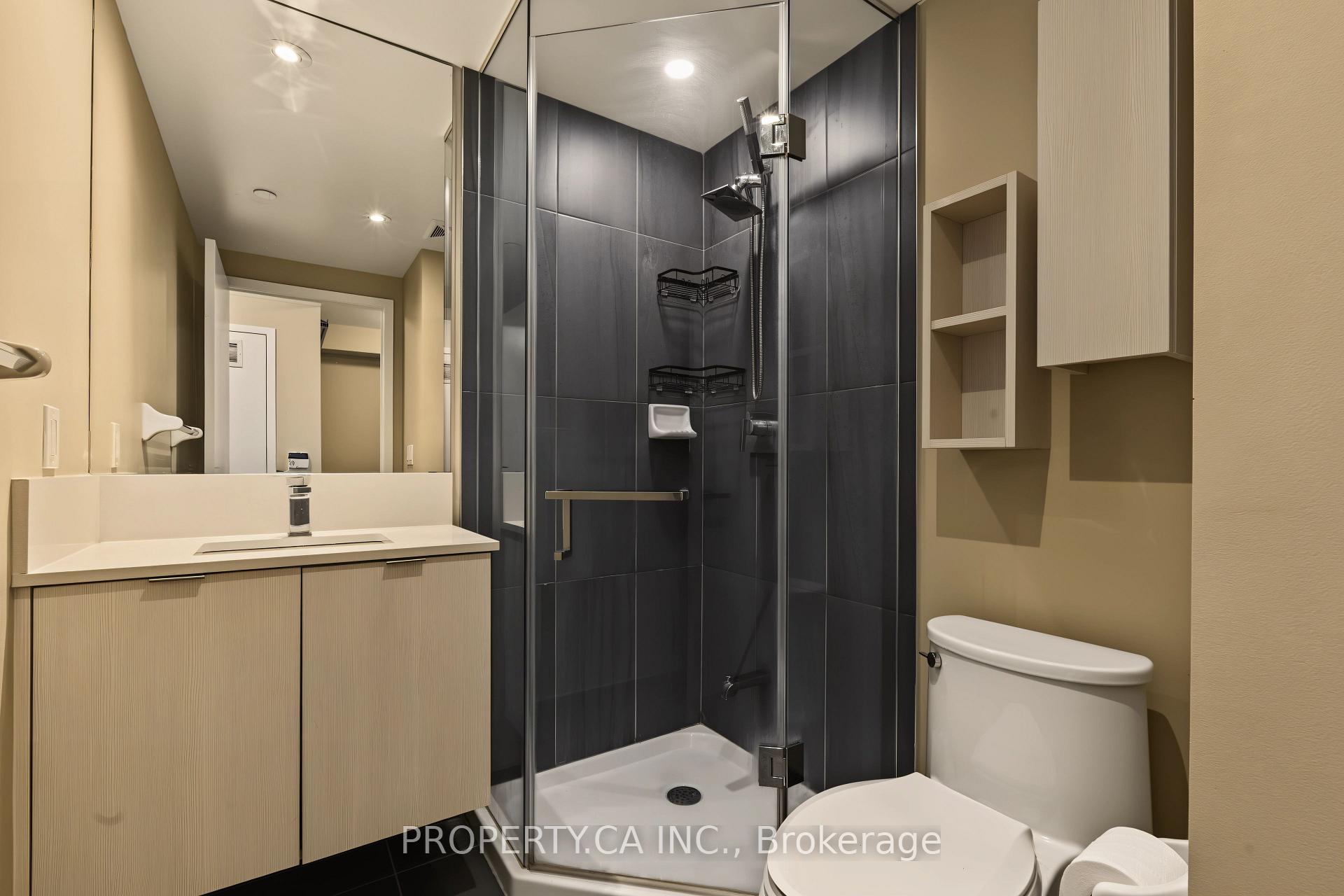 Photo 17 of Unit 3011, 99 Broadway Avenue, Toronto, Mount Pleasant West — HOMEH