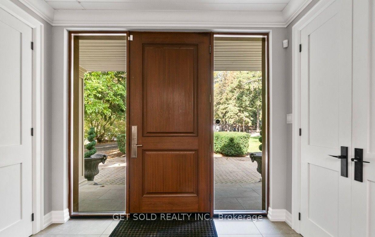 Photo 5 of 2552 Jarvis Street, Mississauga, Erindale — HOMEH
