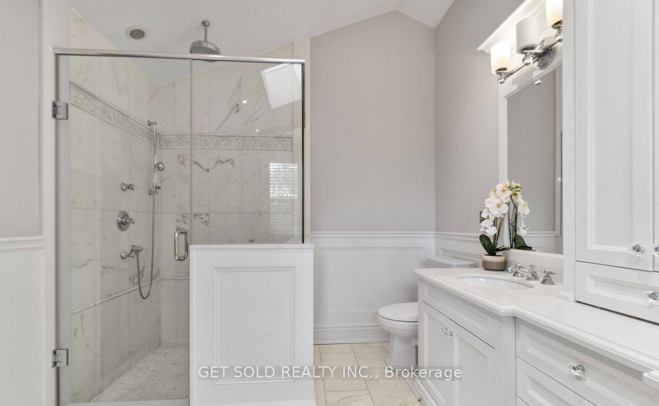 Photo 22 of 2552 Jarvis Street, Mississauga, Erindale — HOMEH