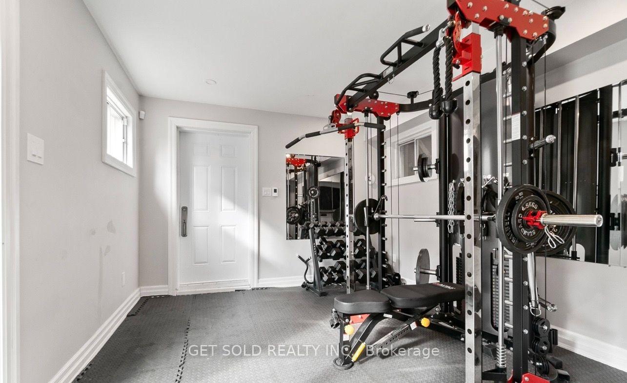 Photo 25 of 2552 Jarvis Street, Mississauga, Erindale — HOMEH