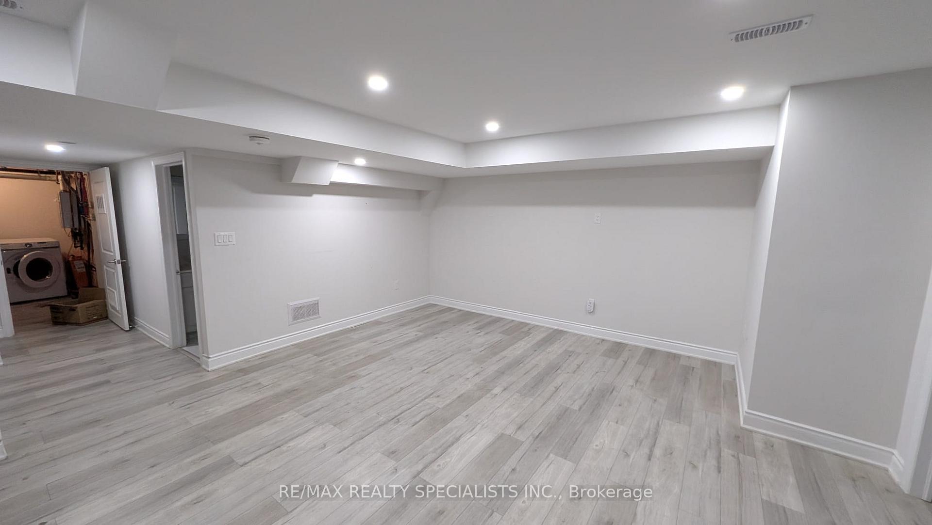 Photo 2 of Unit (Basement Apartment), 62 Hubbell Road, Brampton, Bram West — HOMEH