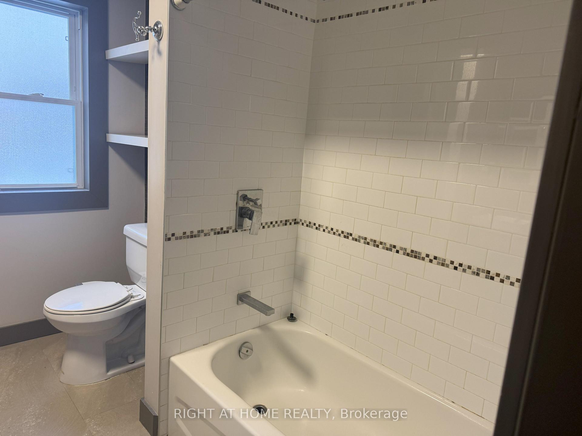 Photo 30 of 144 Baseline Road W, London, South D — HOMEH