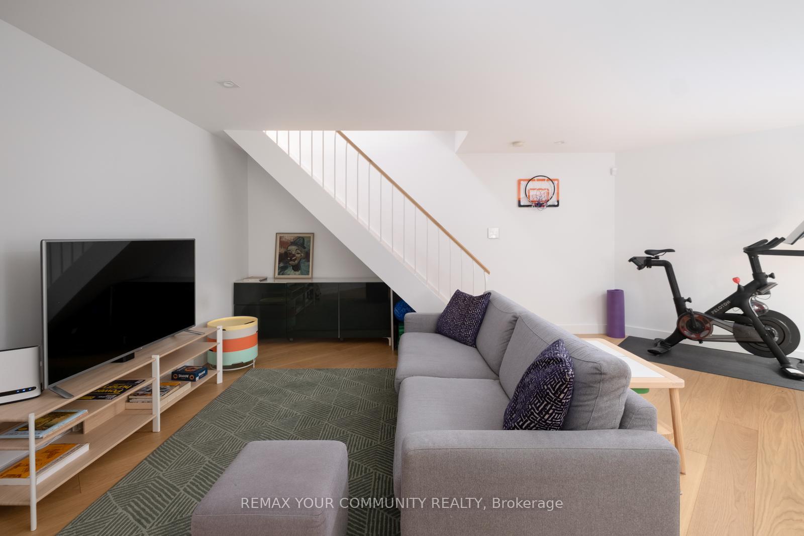 Photo 18 of Unit 109, 349 St Clair Avenue W, Toronto, Casa Loma — HOMEH