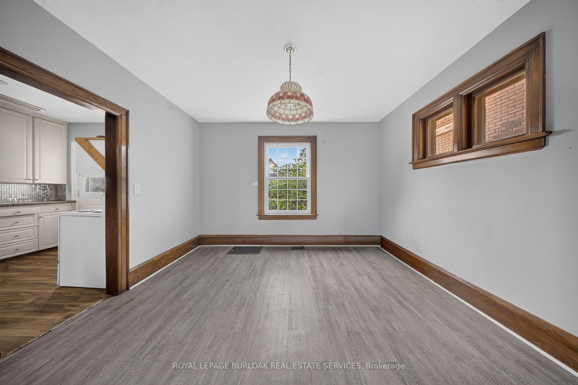 Photo 9 of 145 Albert Street W, Sault Ste Marie, West — HOMEH