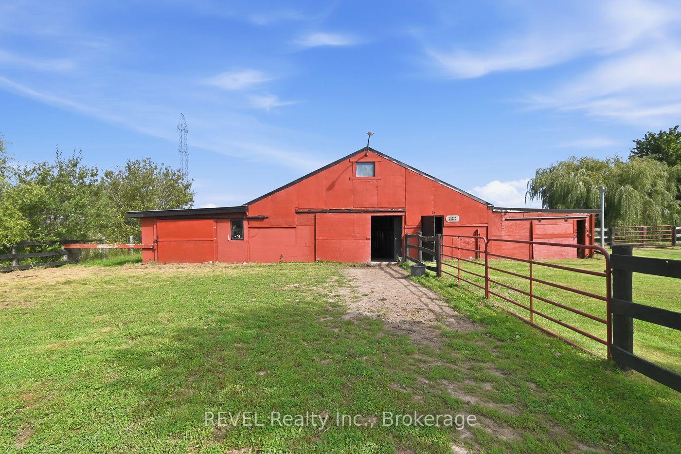 Photo 45 of 671 Kilman Road, Pelham, North Pelham — HOMEH