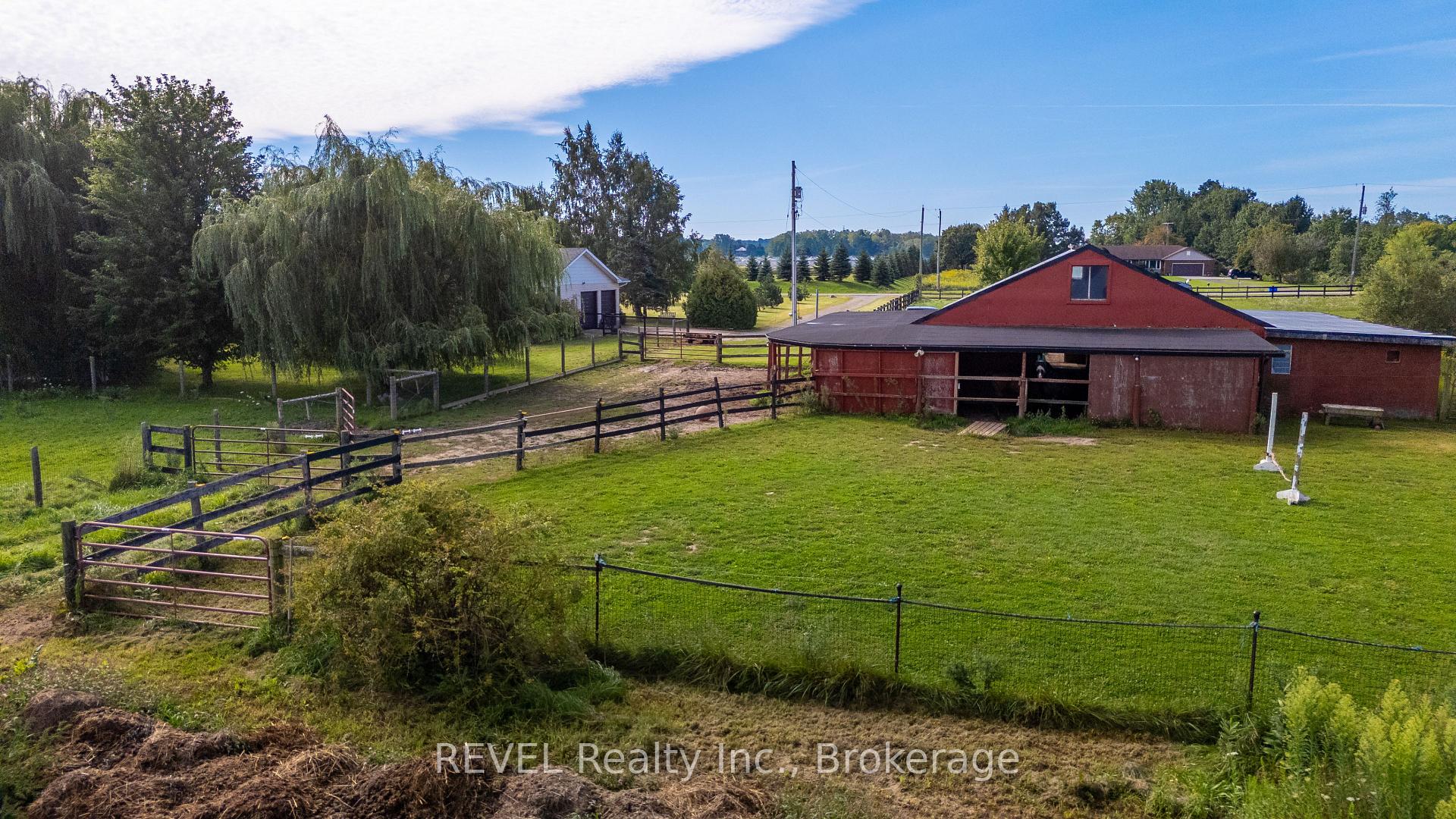 Photo 46 of 671 Kilman Road, Pelham, North Pelham — HOMEH