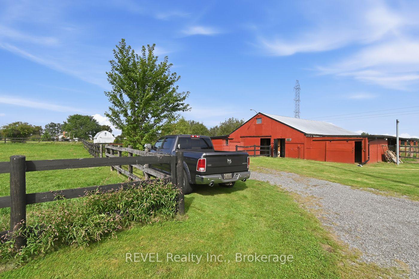 Photo 48 of 671 Kilman Road, Pelham, North Pelham — HOMEH