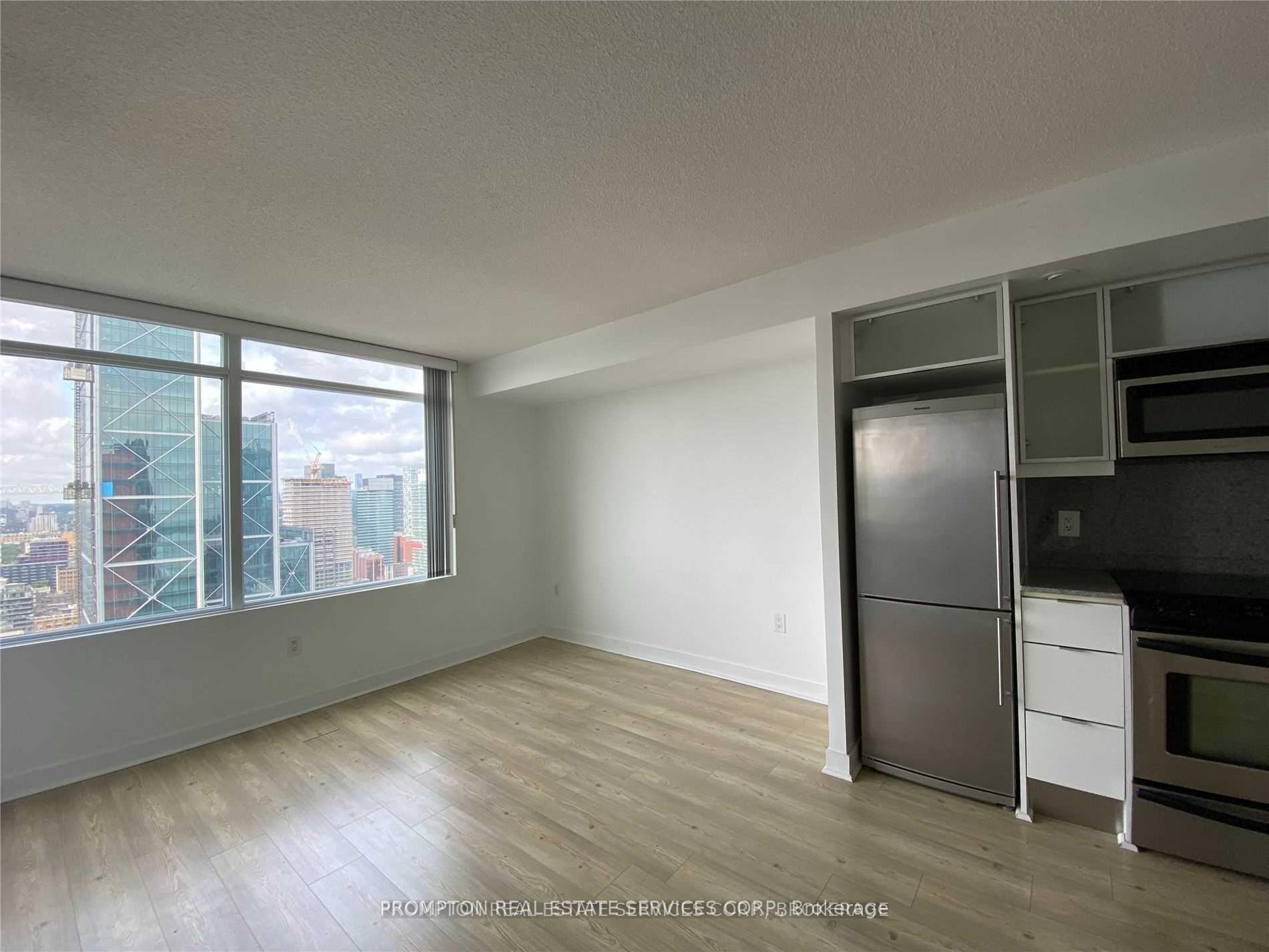 Photo 7 of Unit 3901, 25 Telegram Mews, Toronto, Waterfront Communities — HOMEH