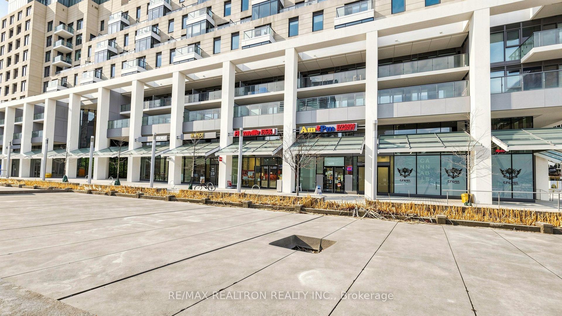 Photo 4 of Unit #906, 12 Bonnycastle Street, Toronto, Waterfront Communities — HOMEH