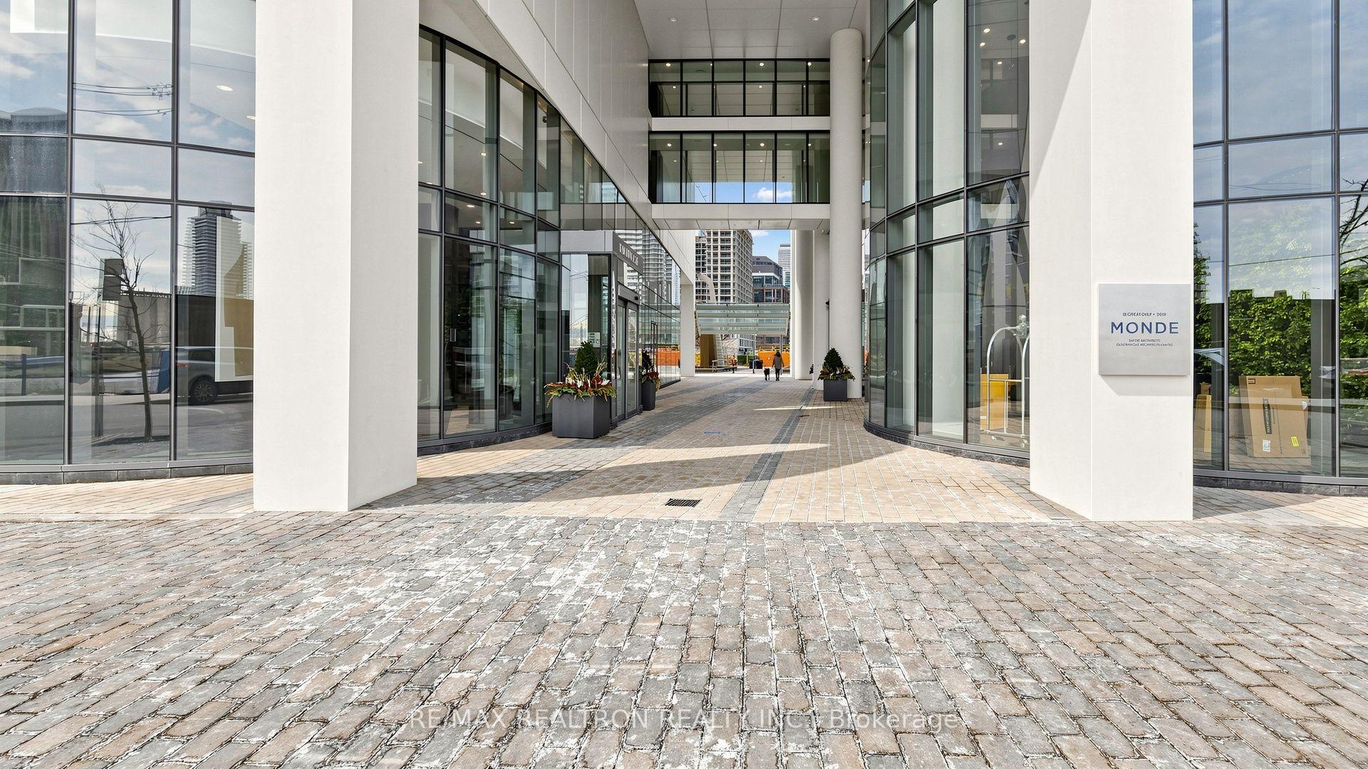 Photo 5 of Unit #906, 12 Bonnycastle Street, Toronto, Waterfront Communities — HOMEH