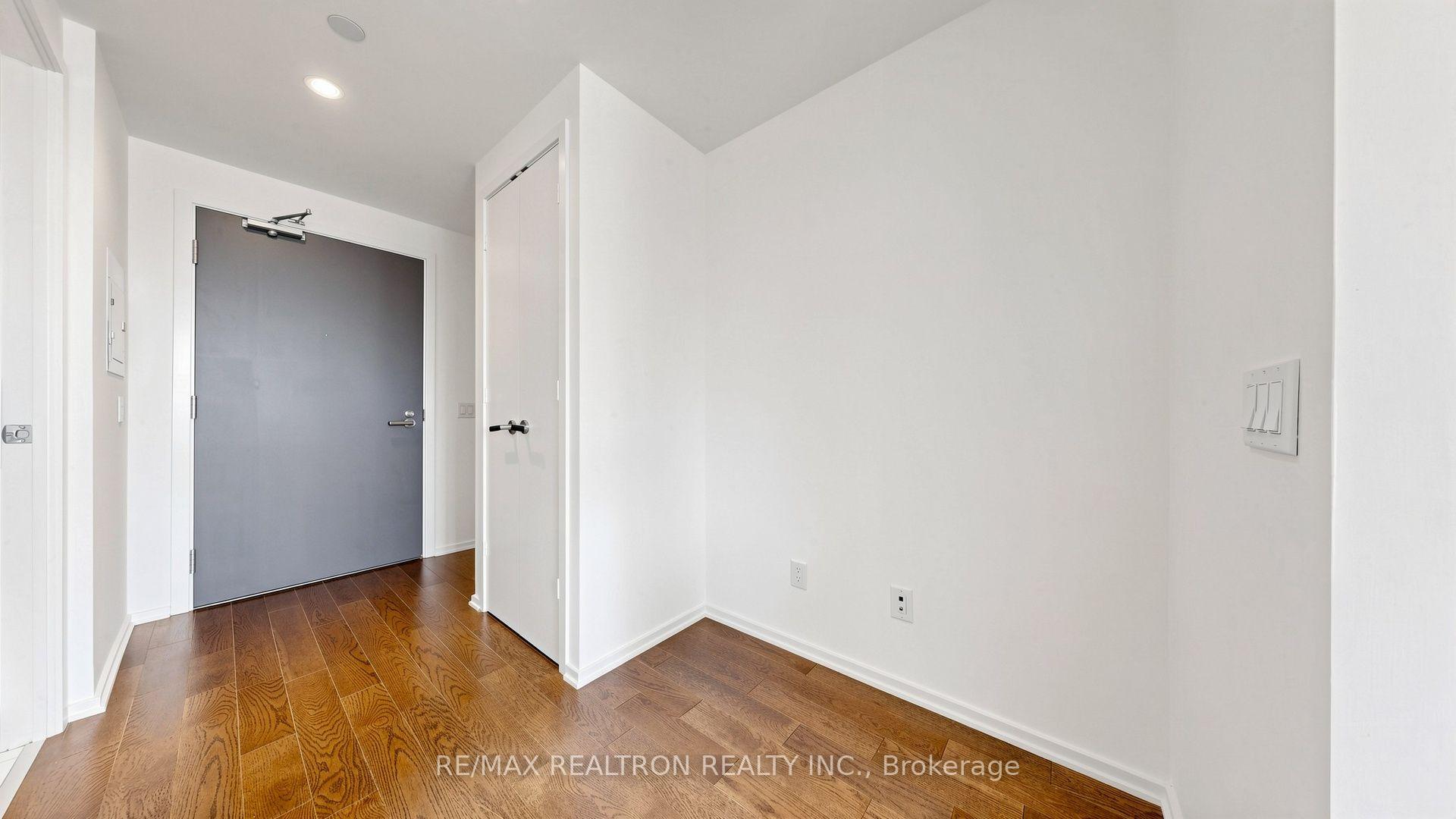 Photo 9 of Unit #906, 12 Bonnycastle Street, Toronto, Waterfront Communities — HOMEH